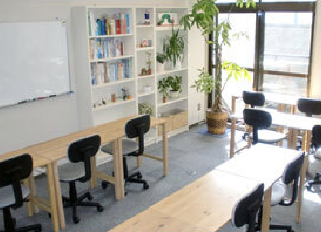 尼崎教室の内観